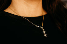 Cargar imagen en el visor de la galería, Pave Star Lariat - Shopsurgeclothing
