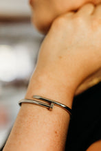 Load image into Gallery viewer, Axel Nail Braclet - Shopsurgeclothing

