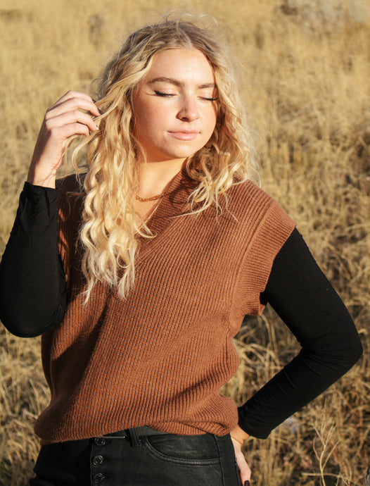Field Sweater Vest - Shopsurgeclothing